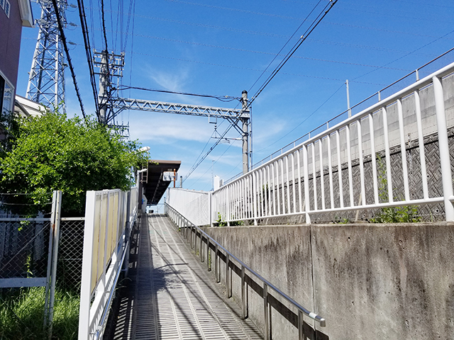 阪神武庫川線洲先駅